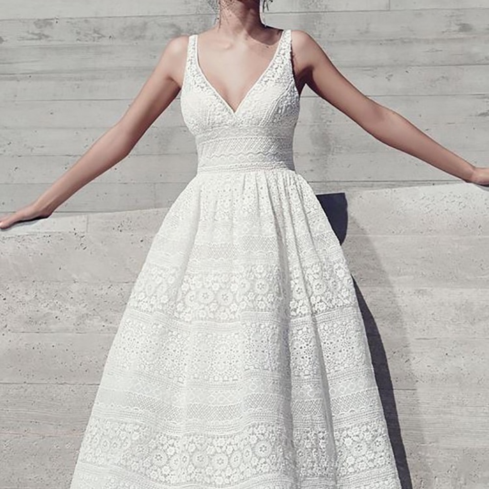 V Neck Spaghetti Lace A-Line Maxi Dress